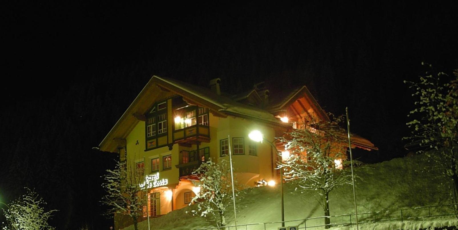 Hotel Garni Val De Costa Canazei Exterior foto